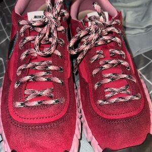 Nike Crimson and Rose Athletic Shoesoverbreaks